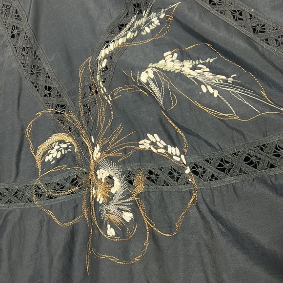 Kenzo Embroidered Crochet Lace Skirt Size 46 (US 12-14) - Picture 4 of 10